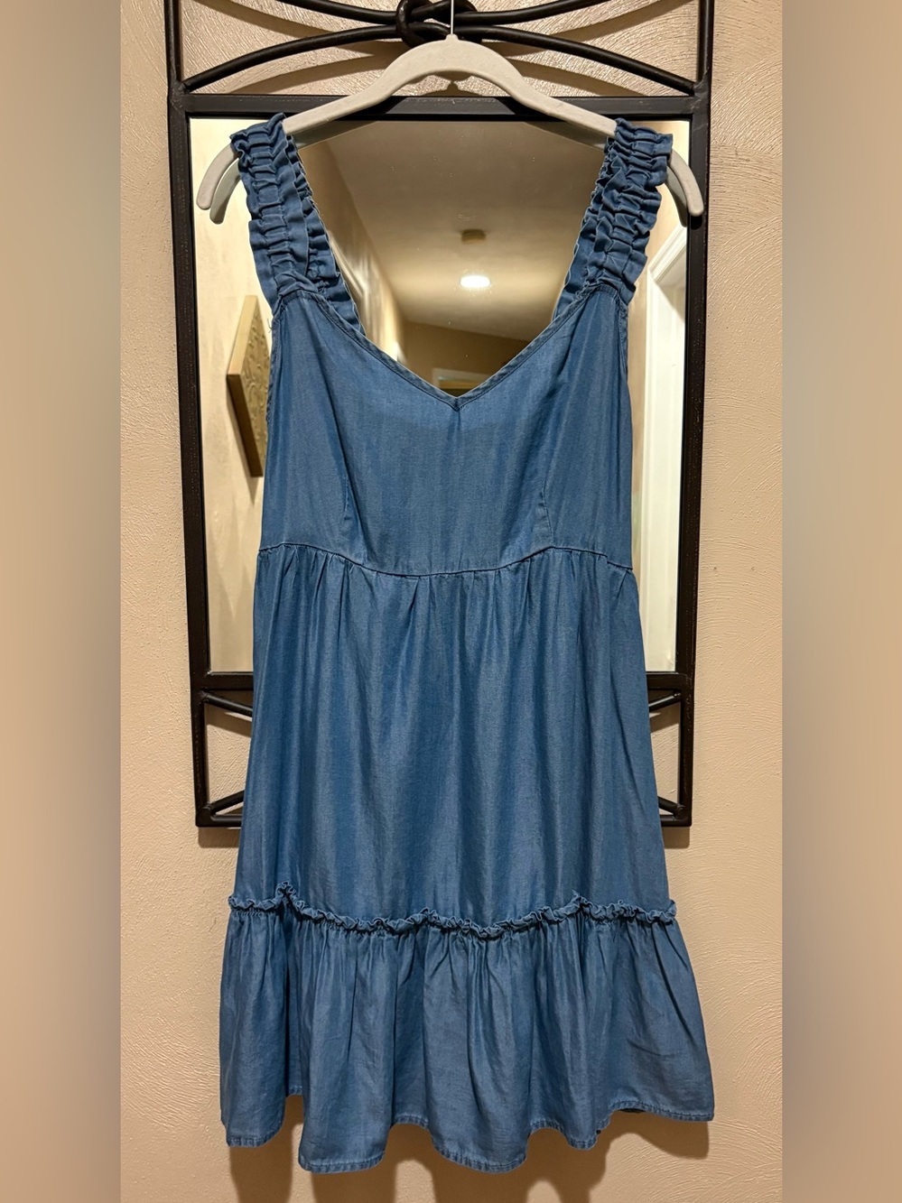 NWT Blu Pepper Blue Ruffled Strap Denim-Look Dress Size L